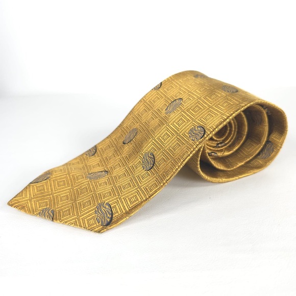 COUNTESS MARA ALL IMPORTED SILK HAND TAILORED IN USA 🇺🇸 GOLD Geometric TIE‎ - Picture 8 of 10